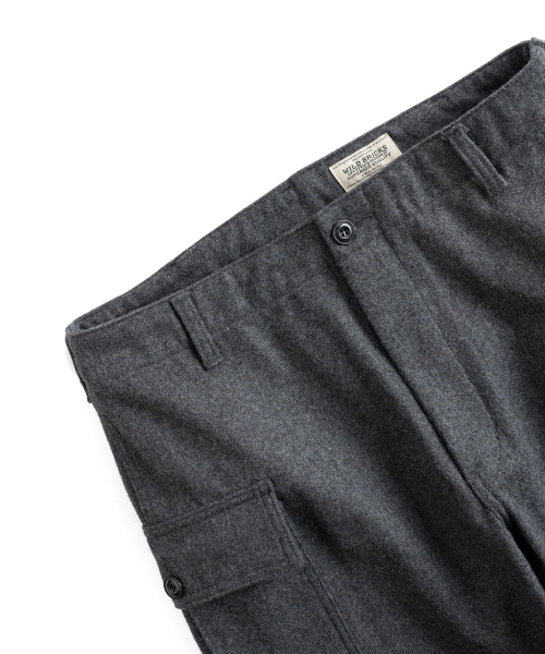 WILD BRICKS(ワイルドブリックス)の「W24 WOOL MILITARY PANTS (grey)(その他パンツ・メンズ・その他・MEDIUM/LARGE/X-LARGE)」の4枚目の写真