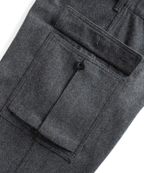 WILD BRICKS(ワイルドブリックス)の「W24 WOOL MILITARY PANTS (grey)(その他パンツ・メンズ・その他・MEDIUM/LARGE/X-LARGE)」の6枚目の写真