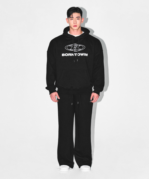 BORN TO WIN（ボーントゥウィン）の「STROKE B LOGO EXTRA FIT HOODIE [BLACK]（パーカー・メンズ・その他・1/2/3）」の4枚目の写真