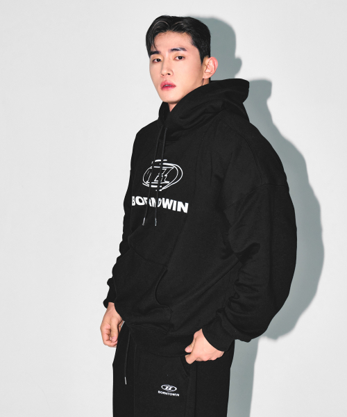 BORN TO WIN（ボーントゥウィン）の「STROKE B LOGO EXTRA FIT HOODIE [BLACK]（パーカー・メンズ・その他・1/2/3）」の7枚目の写真