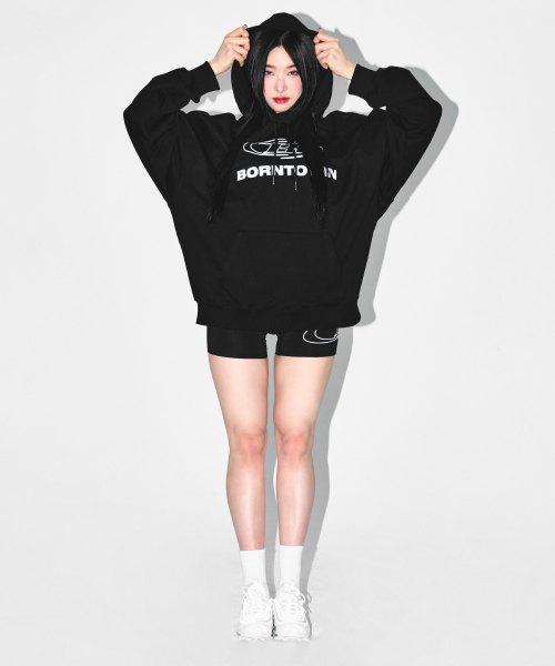 BORN TO WIN（ボーントゥウィン）の「STROKE B LOGO EXTRA FIT HOODIE [BLACK]（パーカー・メンズ・その他・1/2/3）」の10枚目の写真