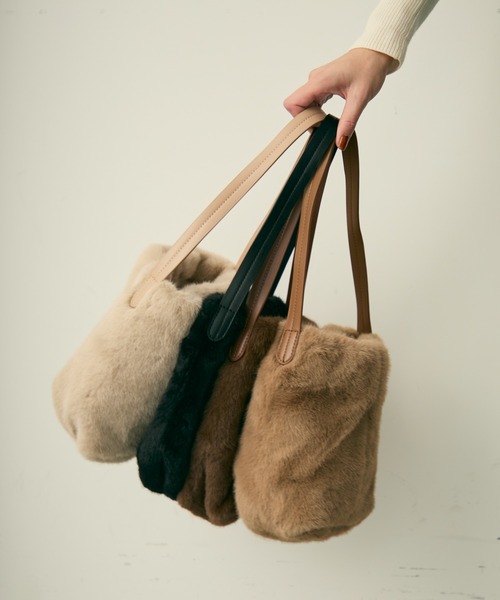 Lunea（ルネア）の「ワンハンドルファーバッグ（ショルダーバッグ・レディース・ベージュ/ブラウン/アイボリー/ブラック・FREE）」の4枚目の写真