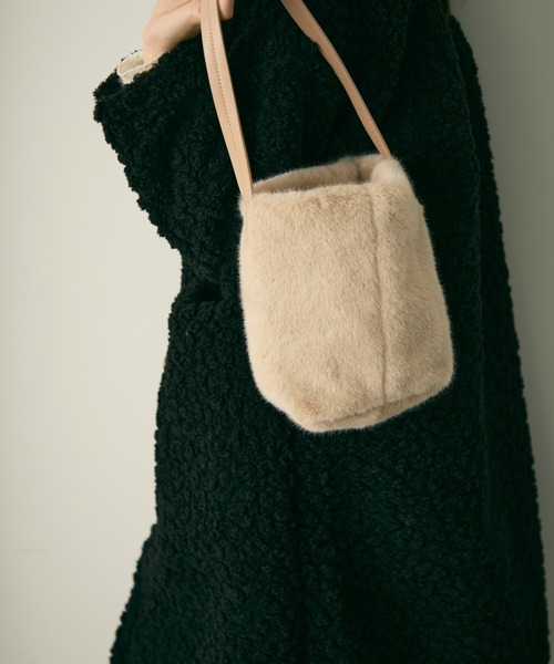 Lunea（ルネア）の「ワンハンドルファーバッグ（ショルダーバッグ・レディース・ベージュ/ブラウン/アイボリー/ブラック・FREE）」の10枚目の写真