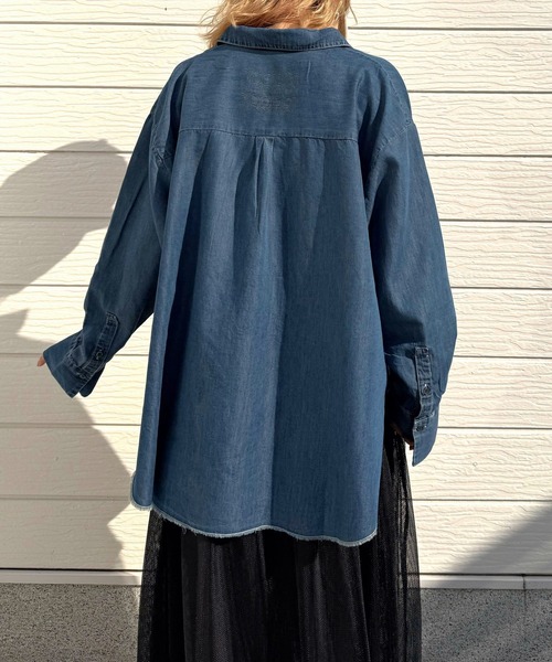 Q(キュー)の「デニムスキッパーシャツ(シャツ/ブラウス・レディース・アイボリー/ブルー・MEDIUM)」の19枚目の写真