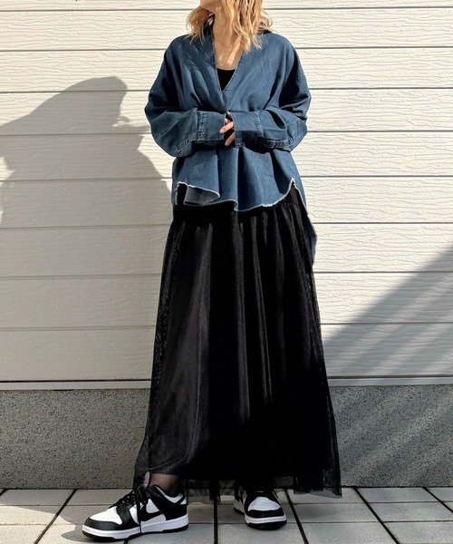 Q(キュー)の「デニムスキッパーシャツ(シャツ/ブラウス・レディース・アイボリー/ブルー・MEDIUM)」の15枚目の写真