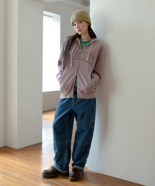 COVERNAT(カバーナット)の「ピグメントアーチロゴフードジップアップライトパープル(パーカー・レディース・その他・SMALL/MEDIUM/LARGE/X-LARGE)」の3枚目の写真