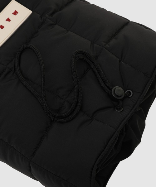 MARNI（マルニ）の「PUFF / バケットバッグ（ショルダーバッグ・レディース・ピンク/ブラック・ONE SIZE）」の6枚目の写真