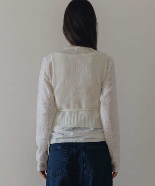 ANDNEEDS(アンドニーズ)の「Grace wrap bustier knit (cream)(ベスト・レディース・その他・FREE)」の3枚目の写真