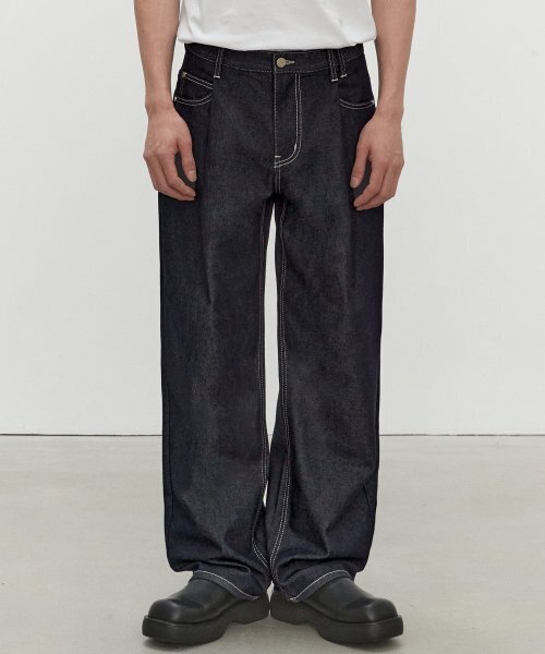 DECET(デケト)の「Deep Pleats Wide Jeans DCPT030CPIndigo(デニムパンツ・レディース・その他・34/32/30/26/28)」の2枚目の写真