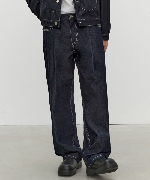 DECET(デケト)の「Deep Pleats Wide Jeans DCPT030CPIndigo(デニムパンツ・レディース・その他・34/32/30/26/28)」の6枚目の写真