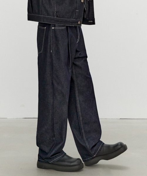 DECET(デケト)の「Deep Pleats Wide Jeans DCPT030CPIndigo(デニムパンツ・レディース・その他・34/32/30/26/28)」の8枚目の写真