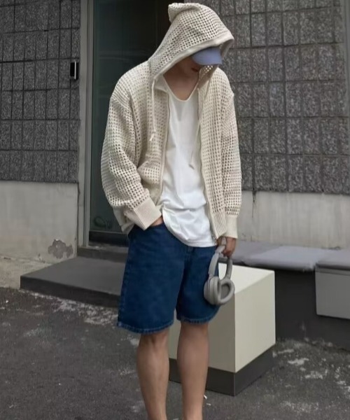 link lot(リンクロット)の「【UNISEX】フィンガーホール付き メッシュニット ジップアップ パーカー(パーカー・メンズ・アイボリー/ブラック・F)」の4枚目の写真