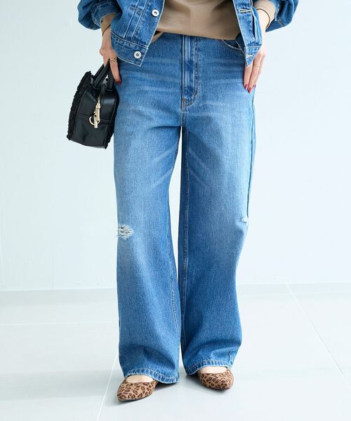 le.coeur blanc(ルクールブラン)の「クラッシュデニムパンツ(デニムパンツ・レディース・ブルー/ライトブルー・38/36)」の6枚目の写真