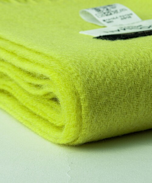 NOLLEY’S(ノーリーズ)の「カシミヤマフラー30(マフラー・メンズ・チャコールグレー/ライトブルー/ブラック/イエロー/ネイビー/パープル・FREE)」の13枚目の写真