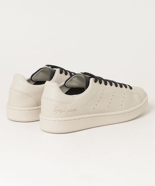 Y-3（ワイスリー）の「Y-3 STAN SMITH（スニーカー・メンズ・ホワイト系その他・26.0cm/26.5cm/27.0cm/27.5cm/28.0cm/28.5cm/25.5cm/24.5cm/24.0cm/23.5cm/23.0cm/22.5cm）」の5枚目の写真