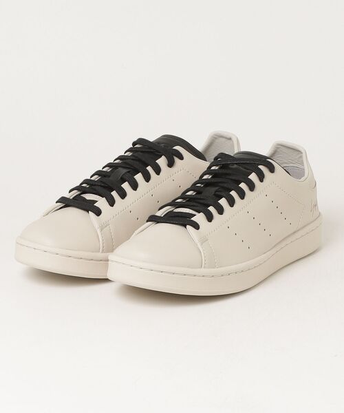 Y-3（ワイスリー）の「Y-3 STAN SMITH（スニーカー・メンズ・ホワイト系その他・26.0cm/26.5cm/27.0cm/27.5cm/28.0cm/28.5cm/25.5cm/24.5cm/24.0cm/23.5cm/23.0cm/22.5cm）」の4枚目の写真