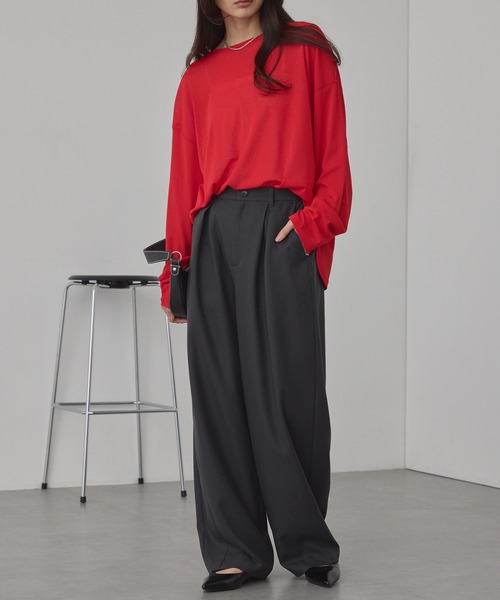 MONO-MART（モノマート）の「【anyway.シリーズ】とろみワイドタックバレル（洗える・速乾）パンツ〈セットアップ対応〉（スラックス・レディース・ダークブラウン/グレー系/グレー/ブラック系/ダークグレー/アイボリー/グレイッシュベージュ/ブラック・L/M/S）」の13枚目の写真