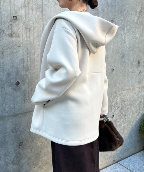 Jena espace merveilleux（ジェナ　エスパスメルヴェイユ）の「【伸縮性抜群◎】ダンボールフードジャケット（その他アウター・レディース・ライトグレー/アイボリー・FREE）」の8枚目の写真