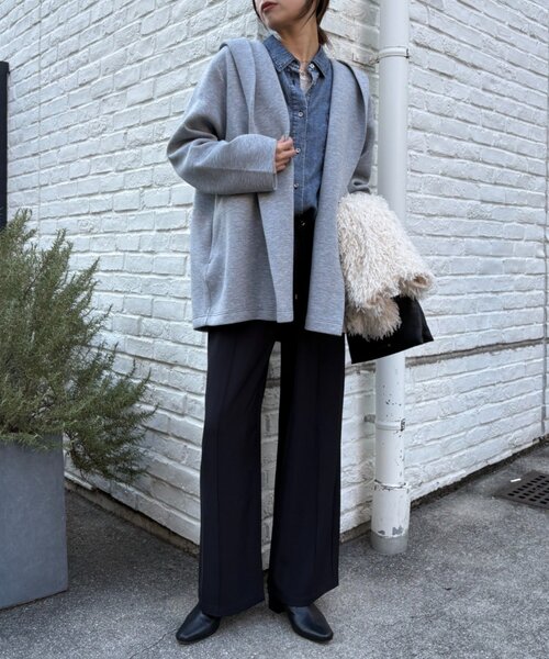 Jena espace merveilleux（ジェナ　エスパスメルヴェイユ）の「【伸縮性抜群◎】ダンボールフードジャケット（その他アウター・レディース・ライトグレー/アイボリー・FREE）」の10枚目の写真