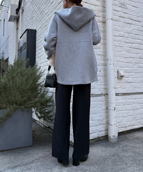 Jena espace merveilleux（ジェナ　エスパスメルヴェイユ）の「【伸縮性抜群◎】ダンボールフードジャケット（その他アウター・レディース・ライトグレー/アイボリー・FREE）」の12枚目の写真