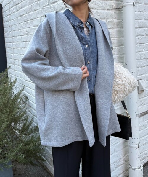 Jena espace merveilleux（ジェナ　エスパスメルヴェイユ）の「【伸縮性抜群◎】ダンボールフードジャケット（その他アウター・レディース・ライトグレー/アイボリー・FREE）」の13枚目の写真