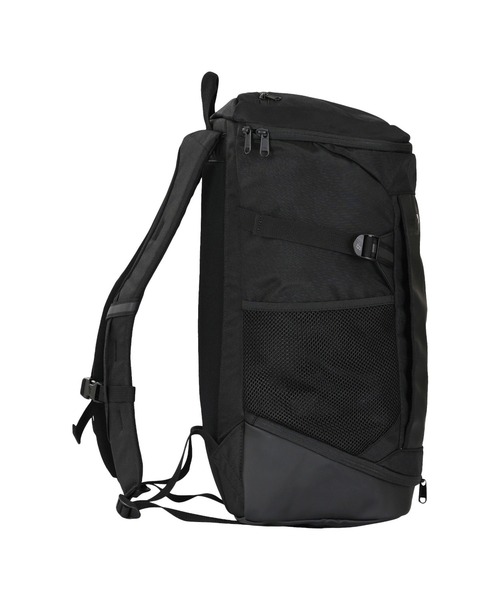 NEW BALANCE(ニューバランス)の「トップローディングバックパック35L(バックパック/リュック・メンズ・ブラック×ゴールド/ブラック×ホワイト/ブラック・ONE SIZE)」の10枚目の写真
