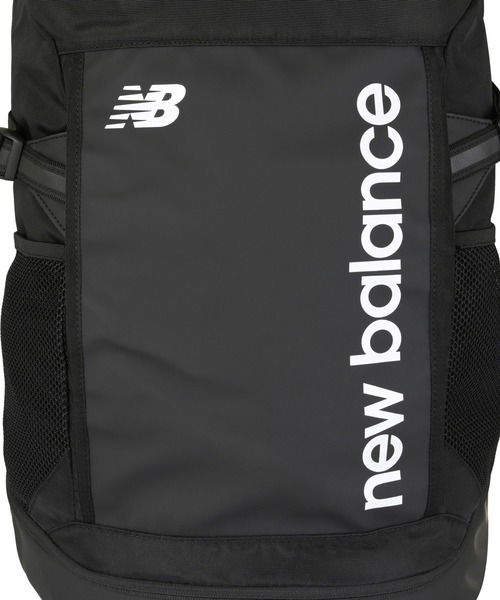 NEW BALANCE(ニューバランス)の「トップローディングバックパック35L(バックパック/リュック・メンズ・ブラック×ゴールド/ブラック×ホワイト/ブラック・ONE SIZE)」の18枚目の写真