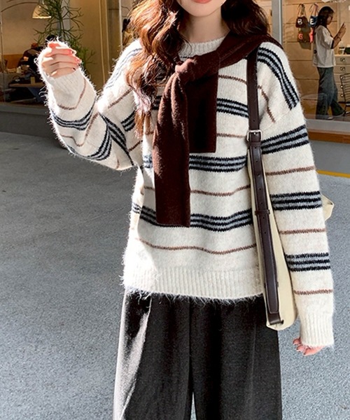 LYEON(リヨン)の「マルチボーダークルーネックオーバーサイズニット(ニット/セーター・レディース・ブラウン/アイボリー・FREE)」の9枚目の写真