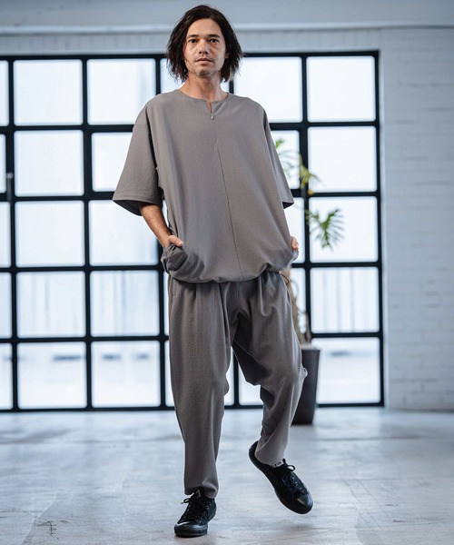 CAMBIO（カンビオ）の「mt10185-Stretch Seersucker Zip Henley Neck Short Sleeve Pullover 半袖プルオーバー(S65226cmb)（Tシャツ/カットソー・メンズ・ブラック/ベージュ/ネイビー/グレー・S/M/L）」の11枚目の写真