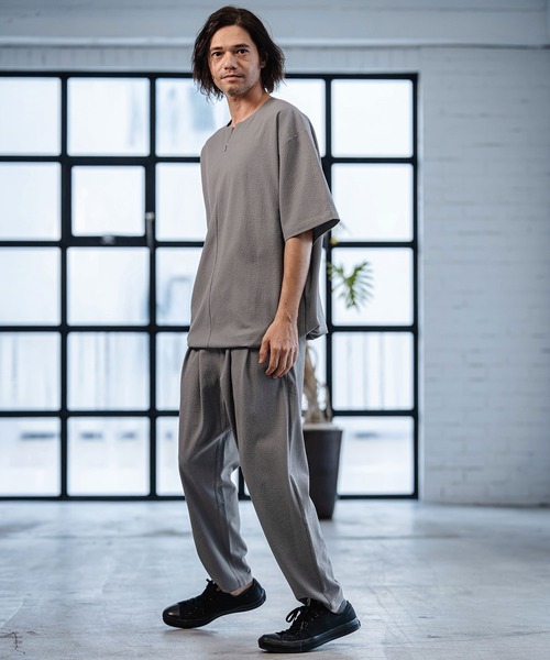 CAMBIO（カンビオ）の「mt10185-Stretch Seersucker Zip Henley Neck Short Sleeve Pullover 半袖プルオーバー(S65226cmb)（Tシャツ/カットソー・メンズ・ブラック/ベージュ/ネイビー/グレー・S/M/L）」の12枚目の写真