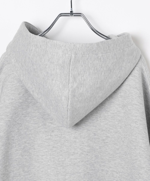 LEPSIM（レプシィム）の「パフエアZIPショートフーディー　645408（パーカー・レディース・ブラック/ホワイト/グレー・FREE）」の6枚目の写真