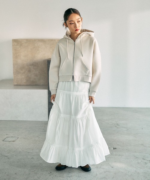 LEPSIM（レプシィム）の「パフエアZIPショートフーディー　645408（パーカー・レディース・ブラック/ホワイト/グレー・FREE）」の22枚目の写真