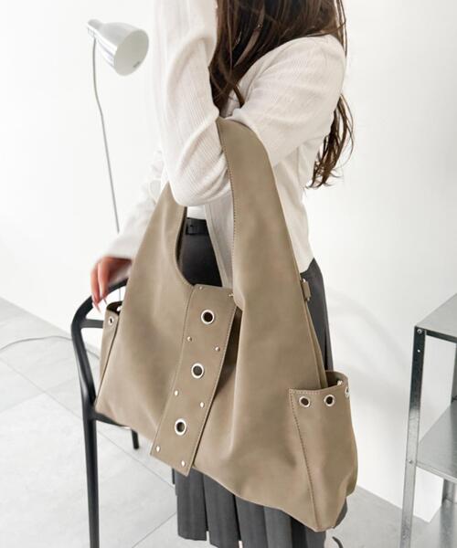 WEGO（ウィゴー）の「WEGO/ハトメデザインワンハンドルトート（トートバッグ・レディース・ベージュ/ブラウン/ブラック・FREE）」の10枚目の写真