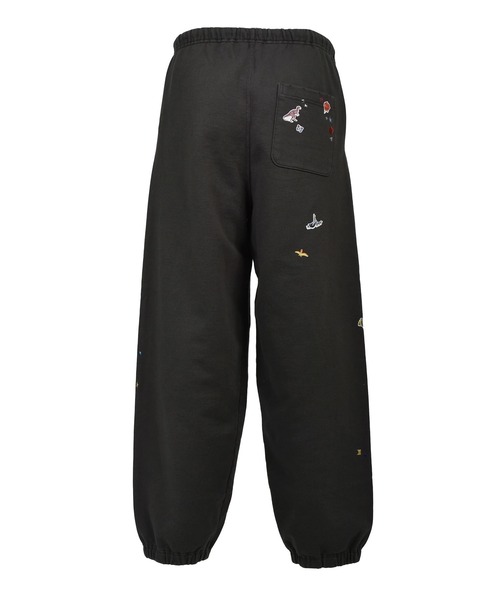 Maison MIHARA YASUHIRO（メゾンミハラヤスヒロ）の「【MIHARAYASUHIRO/ミハラヤスヒロ】KIDS STICKER PANTS（スウェットパンツ・メンズ・ブラック/ホワイト・48/46/44）」の4枚目の写真