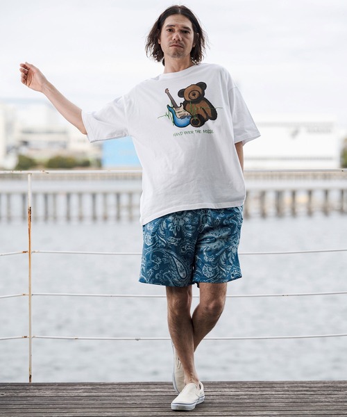 CAMBIO(カンビオ)の「mt10272- ビッグシルエットプリント×刺繍T(Rock Bear) Tシャツ(CASD-178)(Tシャツ/カットソー・メンズ・ホワイト×グリーン/ホワイト×レッド/ホワイト×イエロー・XL/L/M/S)」の4枚目の写真