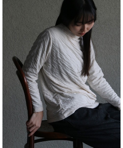 sanpo kuschel（サンポクシェル）の「さりげない立体トップス（Tシャツ/カットソー・レディース・ホワイト・FREE）」の4枚目の写真