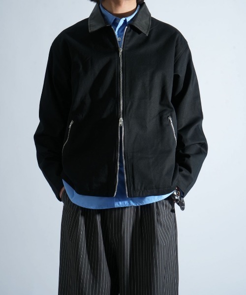 NOIZY(ノイジー)の「double zip collar PUleather short length twill/denim blouson /ダブルジップ エリ PU レザー ショートレングス ツイル/デニムブルゾン 短丈(ブルゾン・メンズ・ブラック/ブラック系その他・LARGE/MEDIUM)」の4枚目の写真