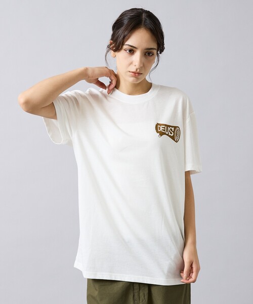 DEUS EX MACHINA(デウスエクスマキナ)の「【Deus Ex Machina / デウスエクスマキナ】 Log Tee / ロゴ Tシャツ / ユニセックス(Tシャツ/カットソー・メンズ・ネイビー/アイボリー・L/M)」の5枚目の写真