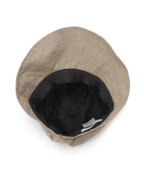 SHOO・LA・RUE（シューラルー）の「【防花粉機能付き】ジョッキーキャップ（キャップ・レディース・ブラック/ベージュ・00）」の6枚目の写真