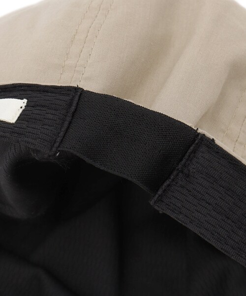 SHOO・LA・RUE（シューラルー）の「【防花粉機能付き】ジョッキーキャップ（キャップ・レディース・ブラック/ベージュ・00）」の7枚目の写真