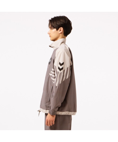 hummel(ヒュンメル)の「hummel/ヒュンメル H.FC ウーブンジャケット(ナイロンジャケット・レディース・グレー/ブルー/ブラック・L/XL/M)」の20枚目の写真