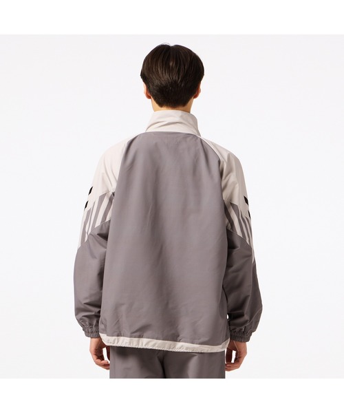 hummel(ヒュンメル)の「hummel/ヒュンメル H.FC ウーブンジャケット(ナイロンジャケット・レディース・グレー/ブルー/ブラック・L/XL/M)」の21枚目の写真