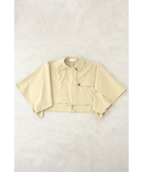 cawaii(カワイイ)の「ゆるやかなカーブシルエットのモモンガショートトレンチコート(トレンチコート・レディース・ネイビー/ベージュ・FREE)」の15枚目の写真