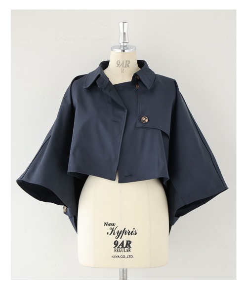 cawaii(カワイイ)の「ゆるやかなカーブシルエットのモモンガショートトレンチコート(トレンチコート・レディース・ネイビー/ベージュ・FREE)」の16枚目の写真