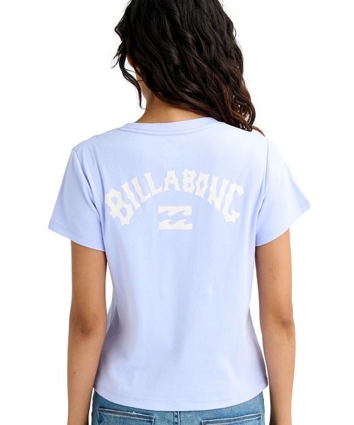 BILLABONG(ビラボン)の「BILLABONG/ビラボン レディース 半袖 Tシャツ ARCH LOGO BABY FIT TEE BG013225(Tシャツ/カットソー・レディース・スミクロ/ピンク/ブルー/オフホワイト・L/M)」の4枚目の写真