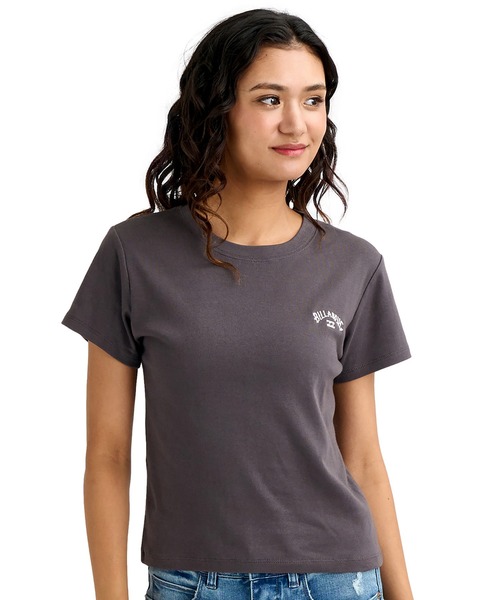 BILLABONG(ビラボン)の「BILLABONG/ビラボン レディース 半袖 Tシャツ ARCH LOGO BABY FIT TEE BG013225(Tシャツ/カットソー・レディース・スミクロ/ピンク/ブルー/オフホワイト・L/M)」の8枚目の写真