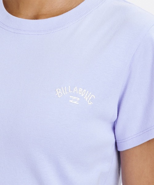 BILLABONG(ビラボン)の「BILLABONG/ビラボン レディース 半袖 Tシャツ ARCH LOGO BABY FIT TEE BG013225(Tシャツ/カットソー・レディース・スミクロ/ピンク/ブルー/オフホワイト・L/M)」の14枚目の写真