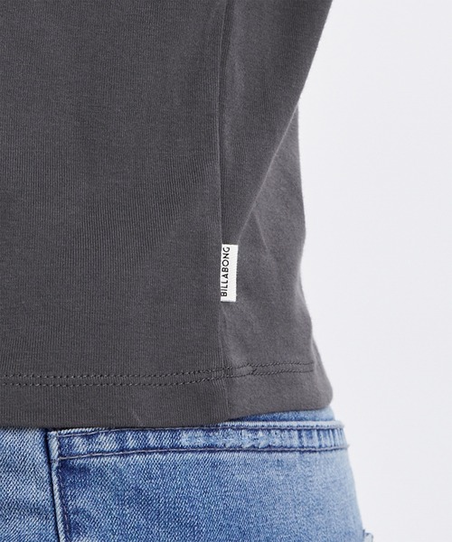 BILLABONG(ビラボン)の「BILLABONG/ビラボン レディース 半袖 Tシャツ ARCH LOGO BABY FIT TEE BG013225(Tシャツ/カットソー・レディース・スミクロ/ピンク/ブルー/オフホワイト・L/M)」の11枚目の写真