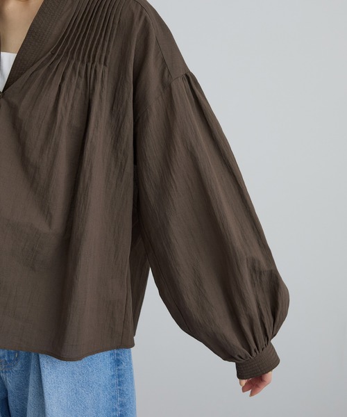 SALON adam et rope'(サロン アダム エ ロペ)の「コットンボイルピンタックブラウス(シャツ/ブラウス・レディース・ブラウン/ホワイト・FREE)」の20枚目の写真