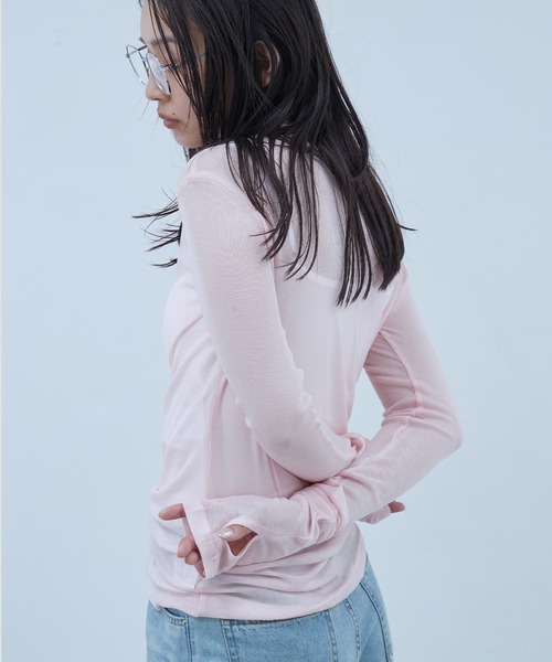OFROOM（オフルーム）の「Sheer Long Sleeve Tee／シアーロングスリーブTEE（Tシャツ/カットソー・レディース・ネイビー/ブラック/ホワイト/ブルー/ピンク/グレー・FREE）」の8枚目の写真